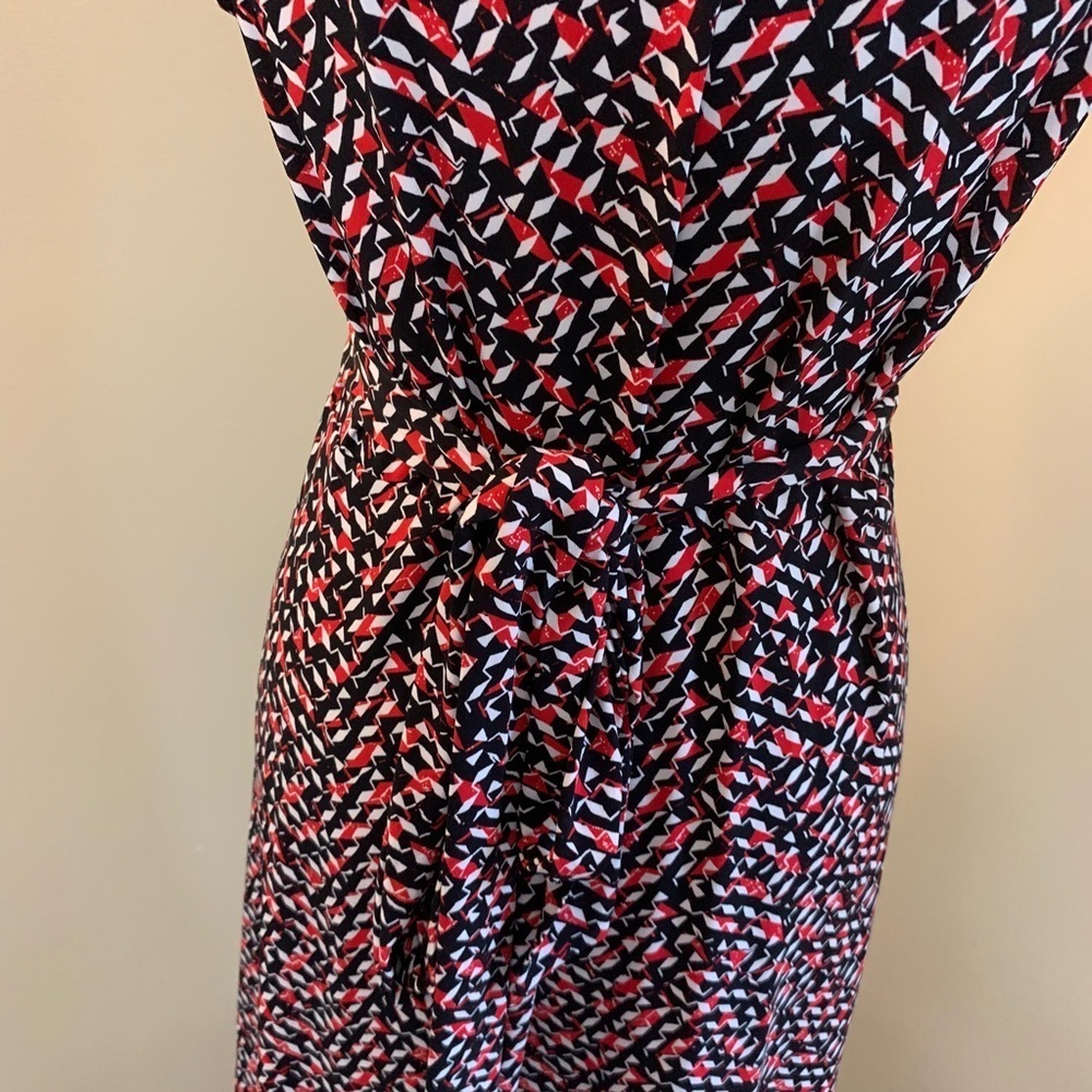 🔥HOST PICK🔥Vince Camuto Wrap Dress - Picture 4 of 5